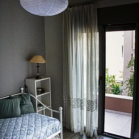 Easy Living 1 & 2 Kos-stad