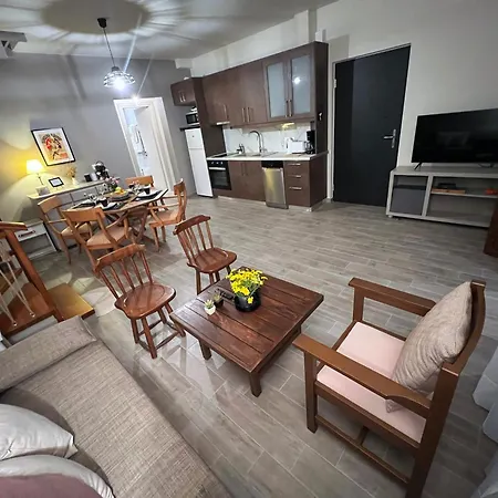 Easy Living 1 & 2 * Kos-stad